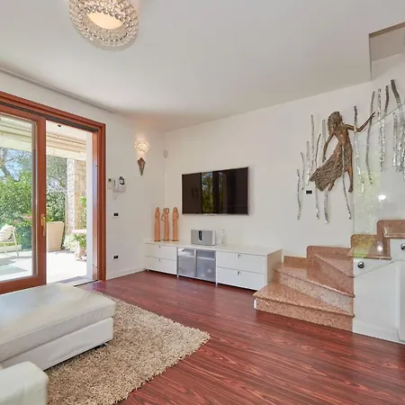 Hotel Luxury Adele Pool & Privat Whirlpool *