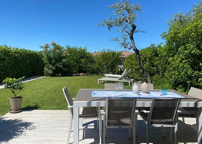 Ξενοδοχείο Luxury Adele Pool & Privat Whirlpool Μπαρντολίνο