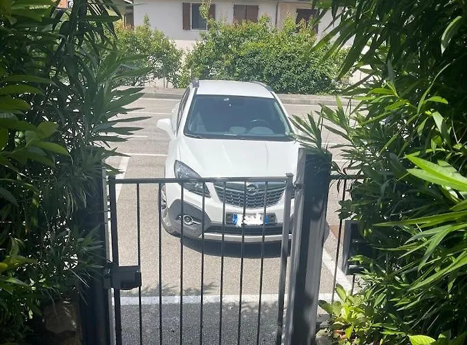 Luxury Adele Pool & Privat Whirlpool Μπαρντολίνο