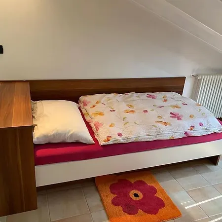 Luxury Adele Pool & Privat Whirlpool Szálloda