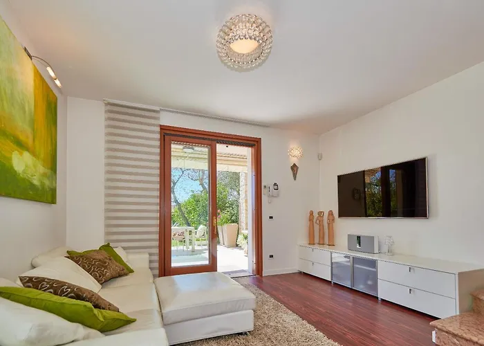 Hotel Luxury Adele Pool & Privat Whirlpool *