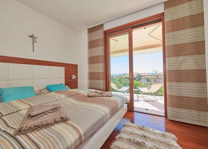 Luxury Adele Pool & Privat Whirlpool Bardolino