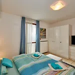 Szálloda Luxury Adele Pool & Privat Whirlpool Bardolino